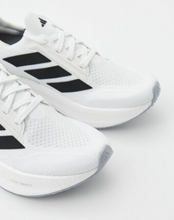 Кроссовки adidas женщинам