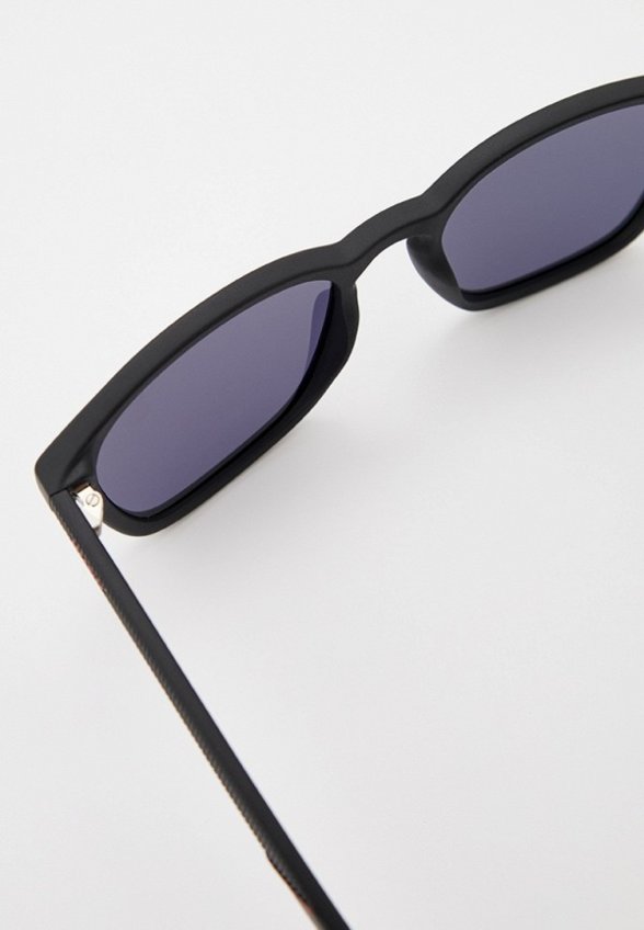 Очки солнцезащитные Hugo