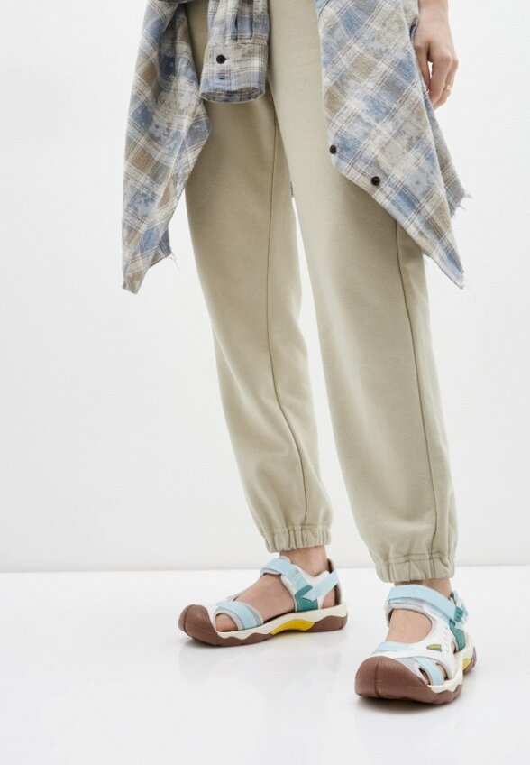 Сандалии Strobbs