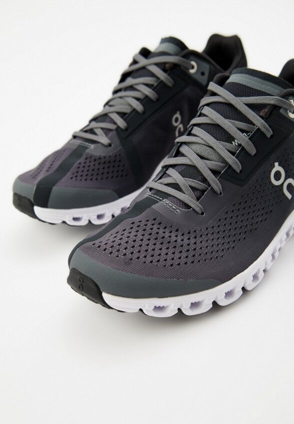 Кроссовки On