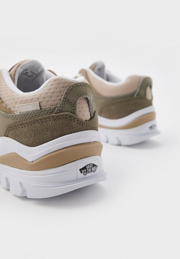 Кроссовки Vans