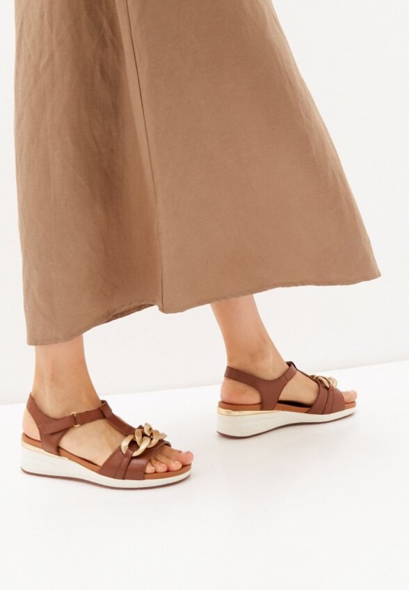 Босоножки Caprice