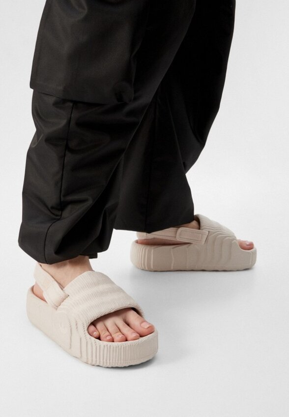 Сандалии adidas Originals