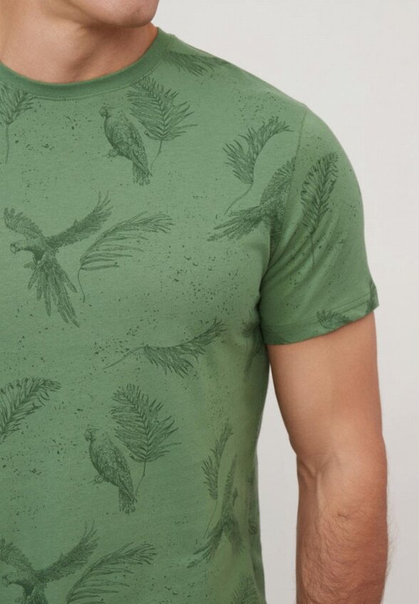 Футболка Modis