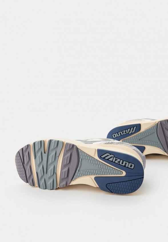 Кроссовки Mizuno