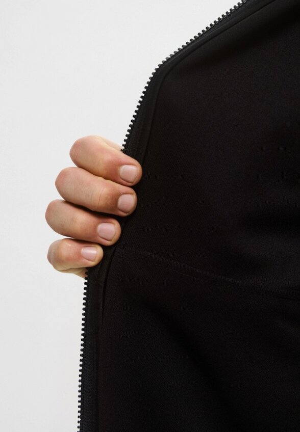 Костюм спортивный EA7