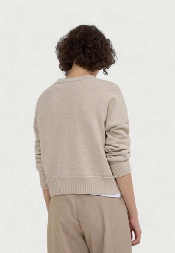 Джемпер Calliope