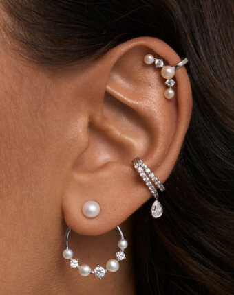 Серебряный кафф с натуральным жемчугом MIE женщинам