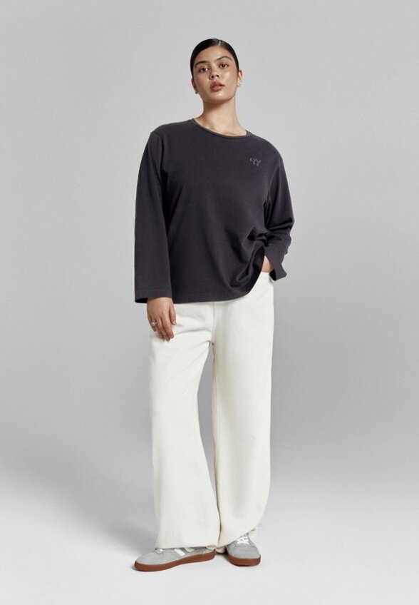 Лонгслив Divno