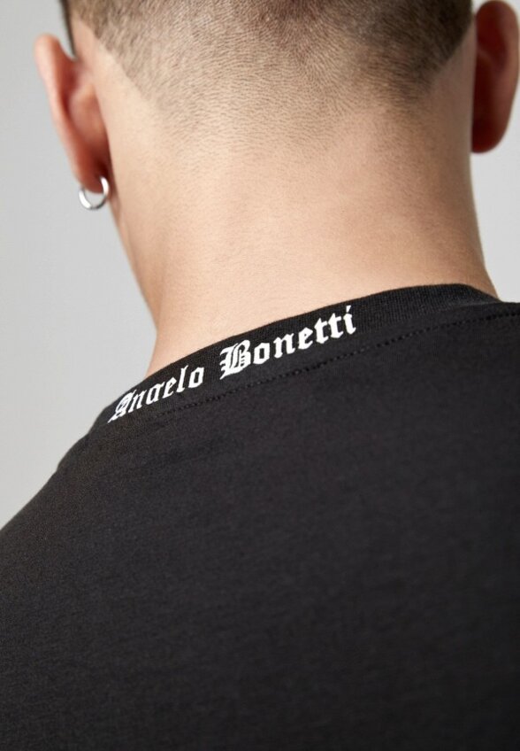 Футболка Angelo Bonetti