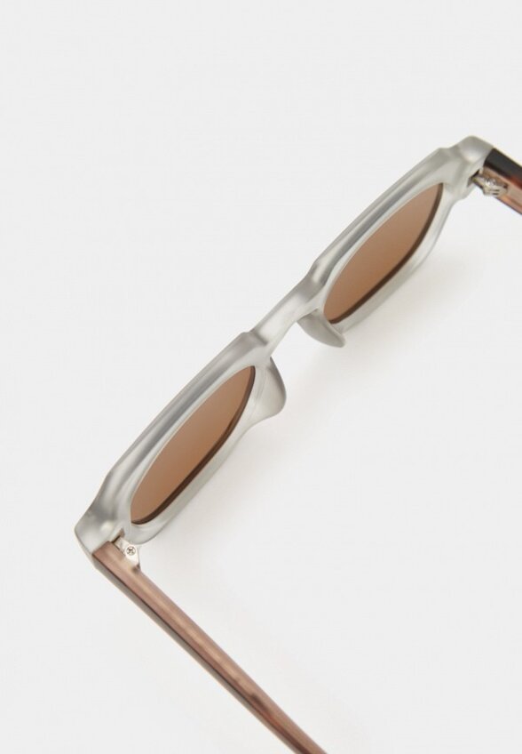 Очки солнцезащитные Seleva