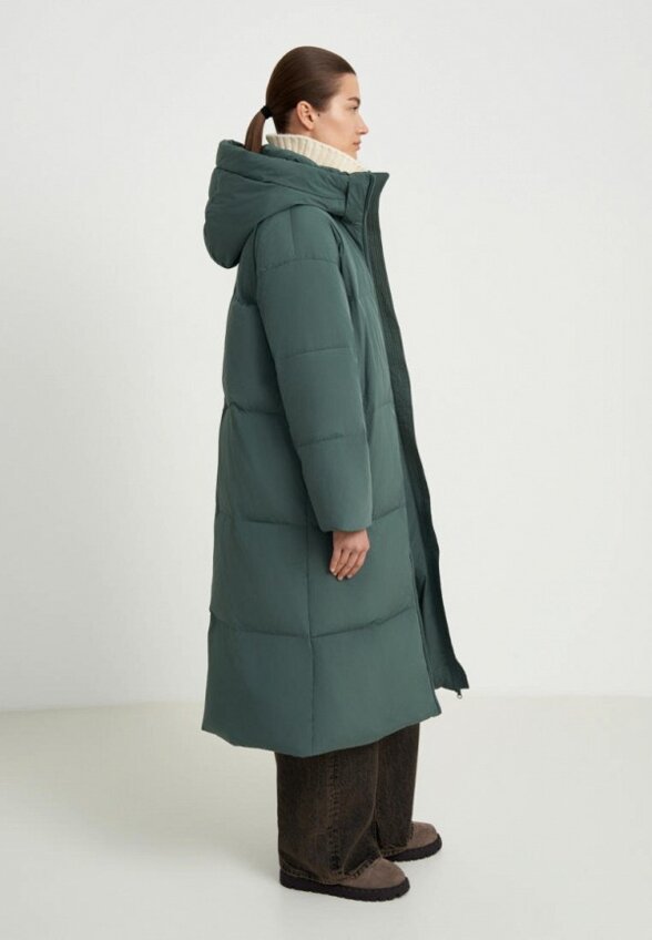 Пуховик Finn Flare