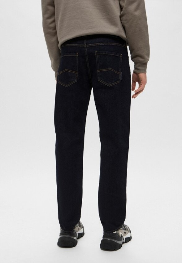 Джинсы Armani Exchange