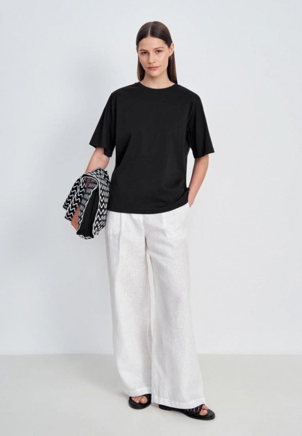 Футболка Finn Flare