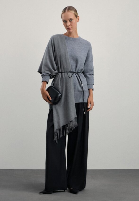 Джемпер Zarina