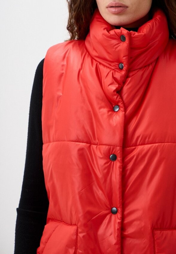 Жилет утепленный Malaeva