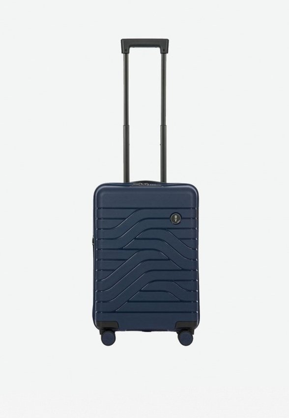 Чемодан Brics