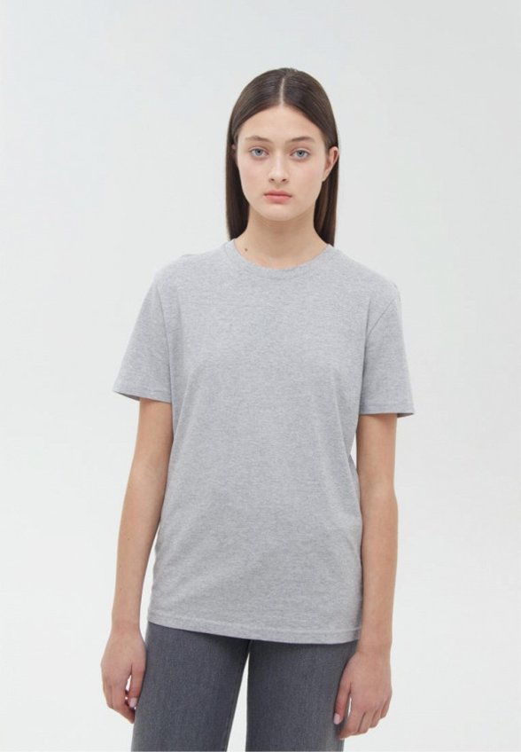 Футболка True Avenue