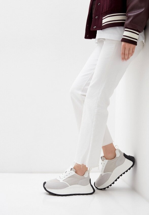 Кроссовки Vivian Royal