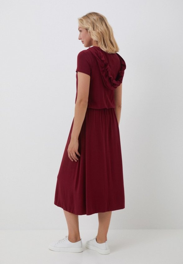 Платье MadaM T