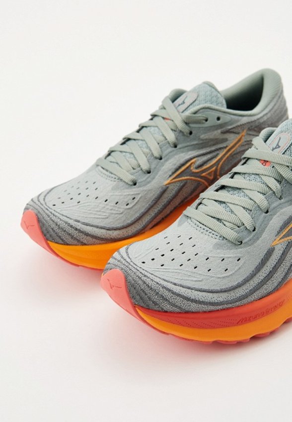 Кроссовки Mizuno