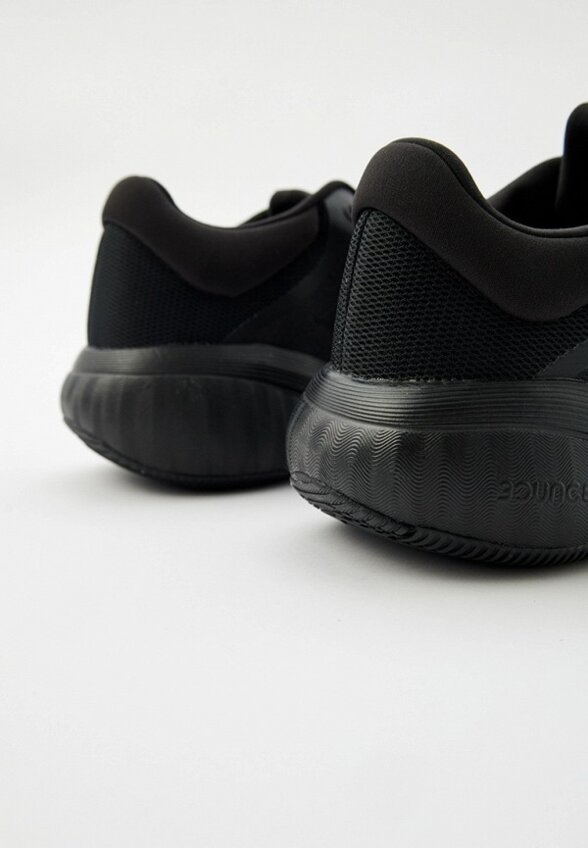 Кроссовки adidas