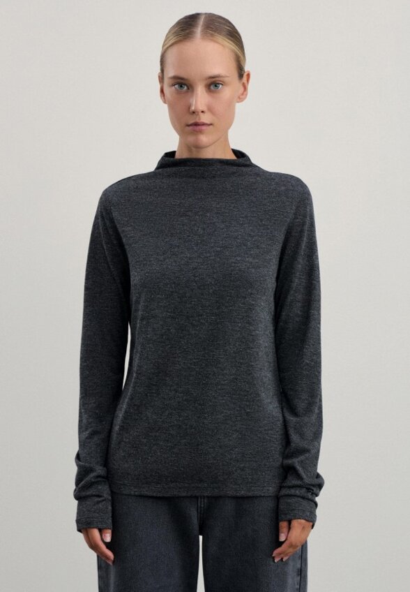 Джемпер Zarina