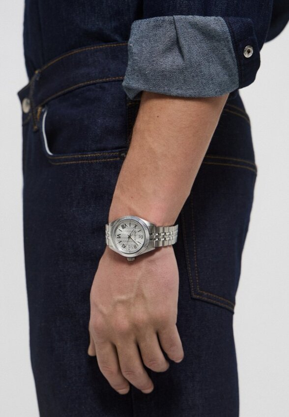 Часы Roberto Cavalli