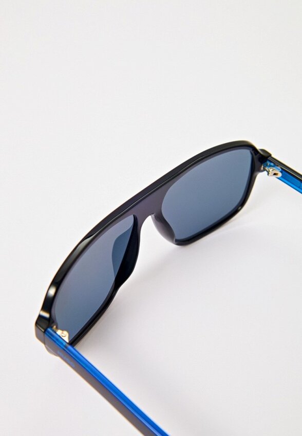 Очки солнцезащитные Hugo