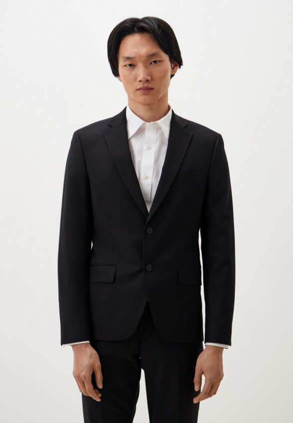 Костюм классический Laconi