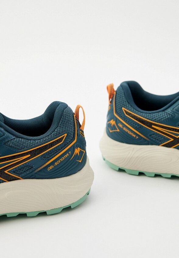 Кроссовки ASICS
