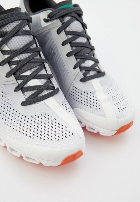 Кроссовки On