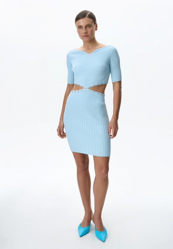 Платье Brusnika