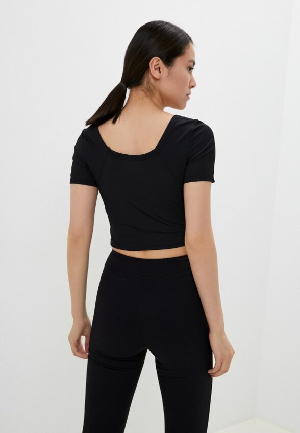 Топ спортивный Nativos