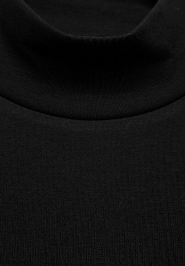 Водолазка Mango Man