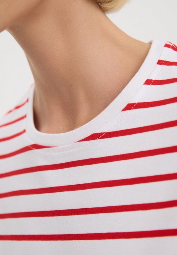 Футболка Ascentelle