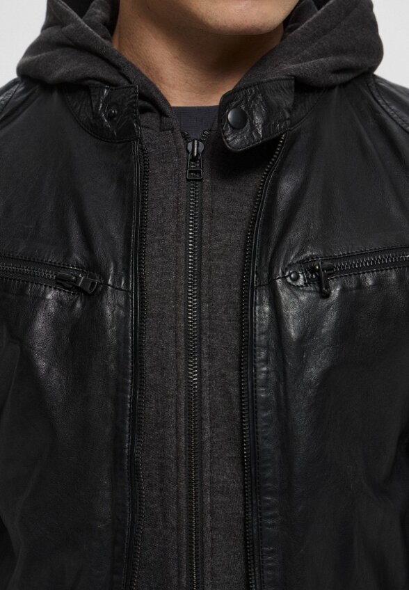 Куртка кожаная Trussardi