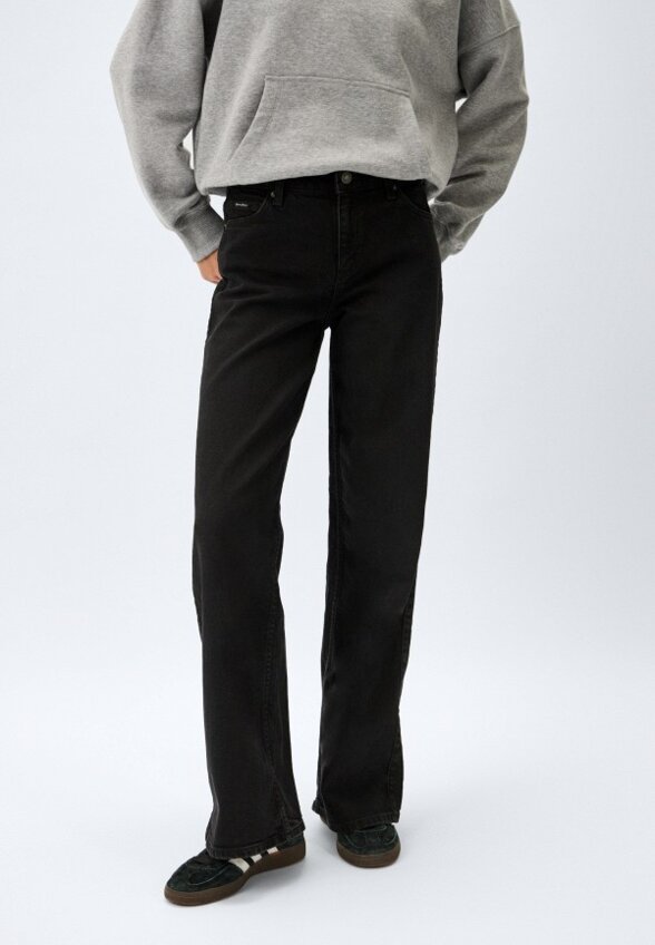 Джинсы Guess Jeans