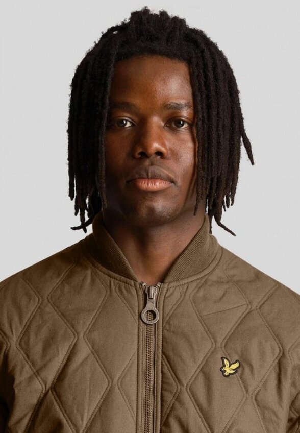 Бомбер Lyle & Scott