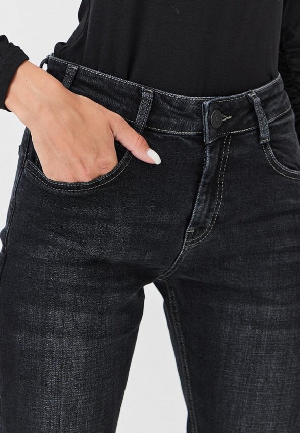 Джинсы Whitney