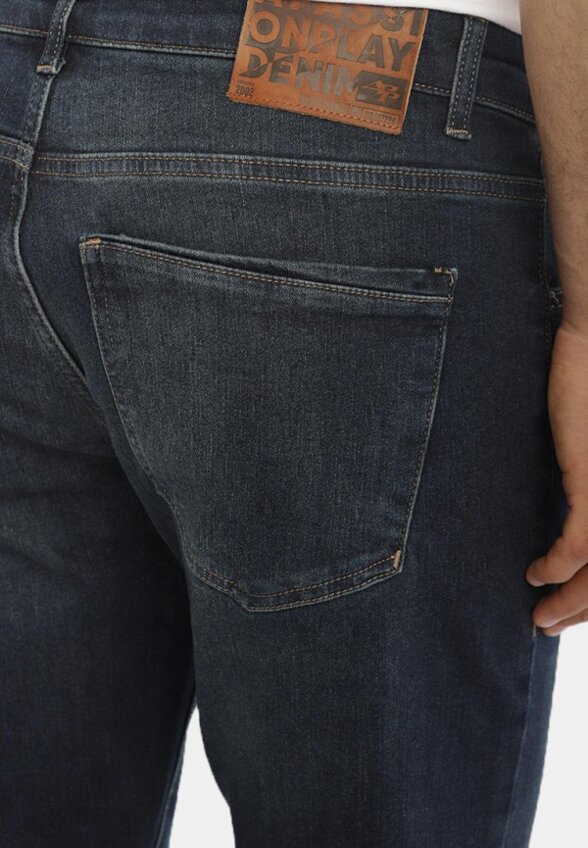 Джинсы A Passion Play