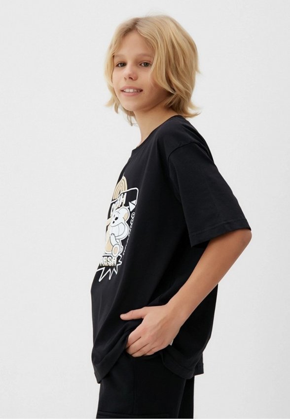 Футболка Minaku