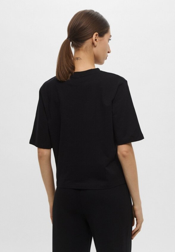 Футболка Guess