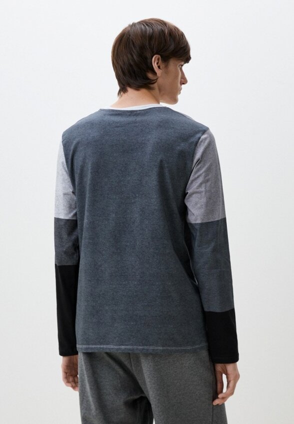 Лонгслив Vis-a-Vis