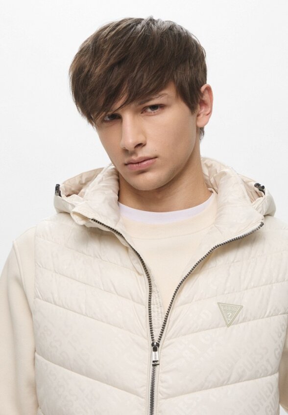 Жилет утепленный Guess