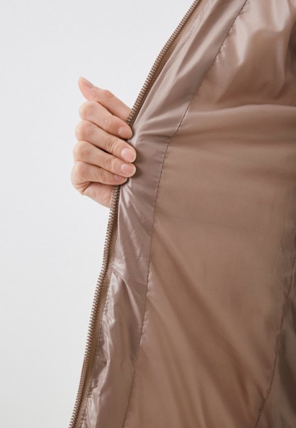 Пуховик LeOtra