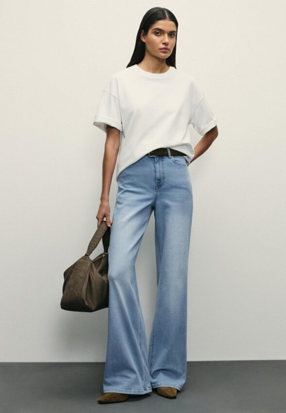 Футболка Zarina