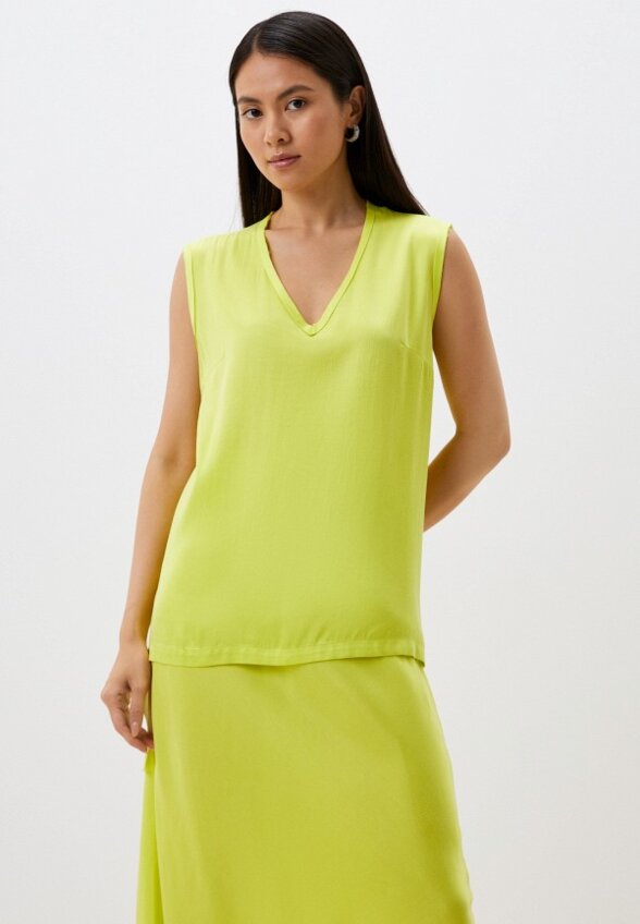 Костюм Voluminous