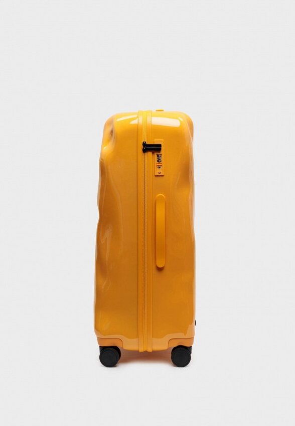 Чемодан Crash Baggage