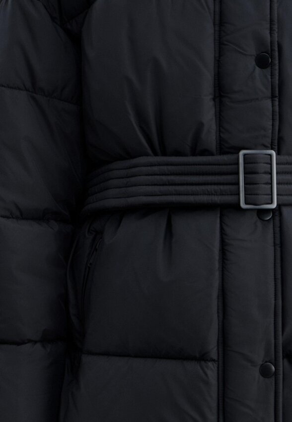 Пуховик Zarina